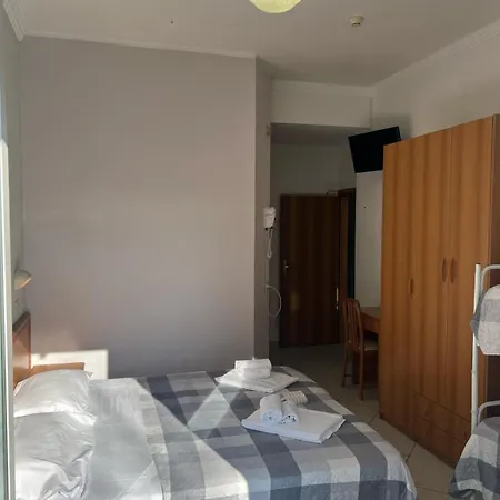 Blue Ribbon ريميني